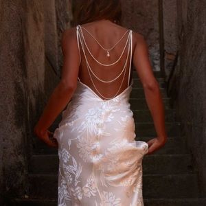 Grace Loves Lace Pearl Back Piece